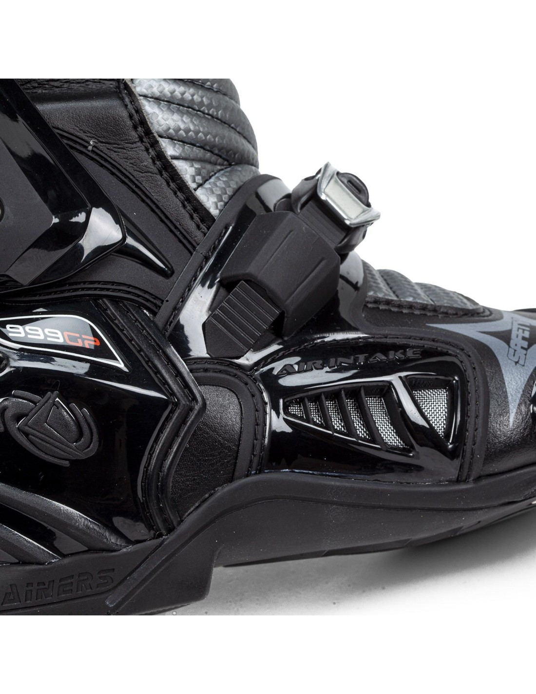 BOTA DEPORTIVA RAINERS 999